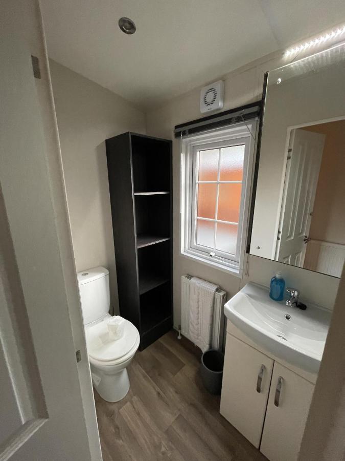 מורפת' Angie'S Haven, Superb 2 Bedroom Lodge With Hot Tub - Sleeps 6 - Felmoor Park מראה חיצוני תמונה